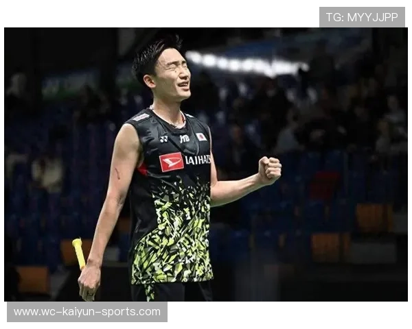 中国羽毛球冠军李宗伟与桃田贤斗展开巅峰对决